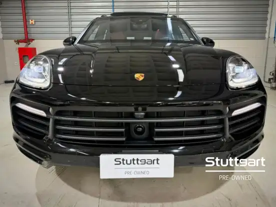 PORSCHE-CAYENNE-2023