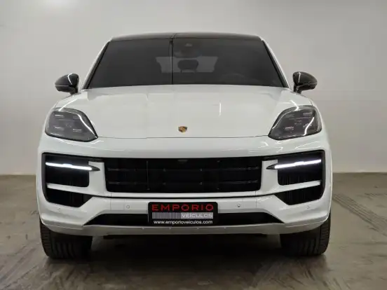 PORSCHE-CAYENNE-2024