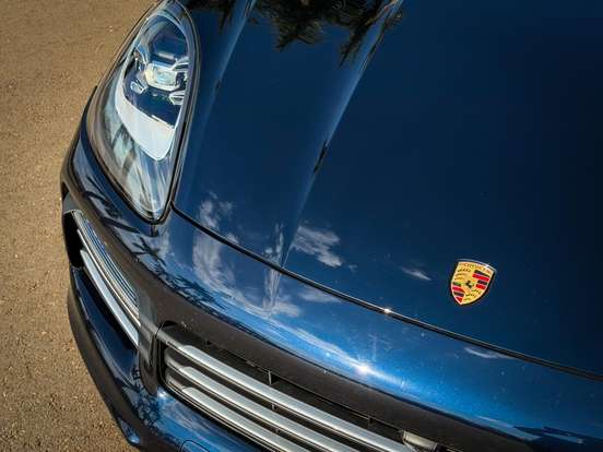 PORSCHE-CAYENNE-2021