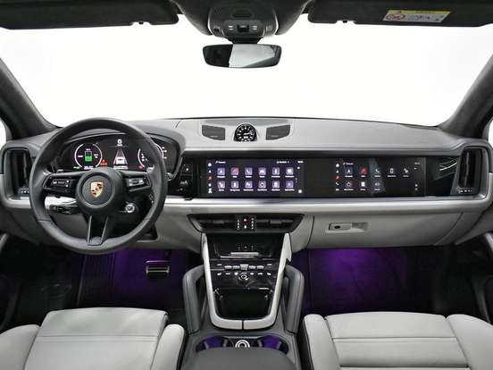 PORSCHE-CAYENNE-2024