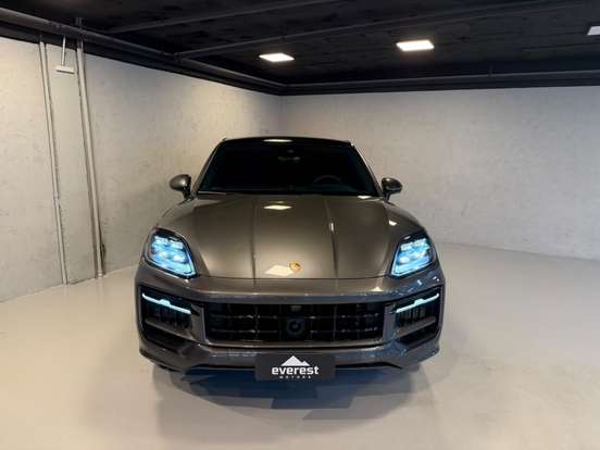 PORSCHE-CAYENNE-4.0 V8 GASOLINA GTS COUPÉ AWD TIPTRONIC S PORSCHE-CAYENNE-2025