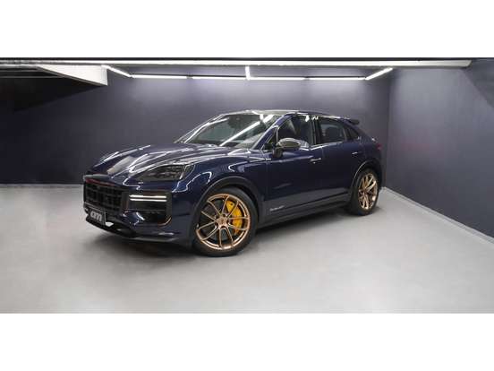 PORSCHE-CAYENNE-2025
