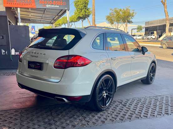 PORSCHE-CAYENNE-4.8 4X4 V8 32V TURBO GASOLINA 4P TIPTRONIC PORSCHE-CAYENNE-2012