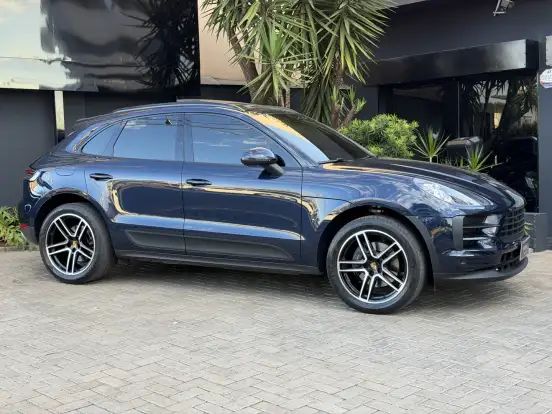 PORSCHE-MACAN-2020