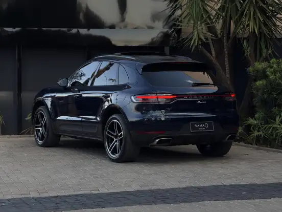 PORSCHE-MACAN-2020