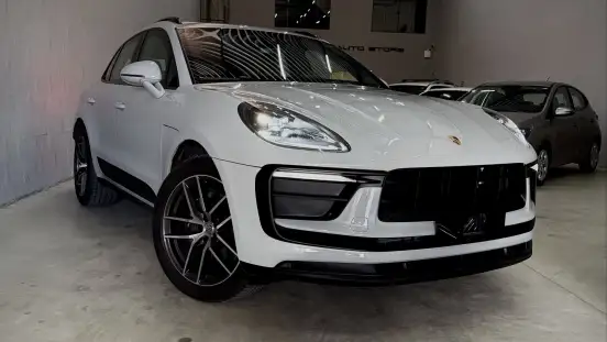 PORSCHE-MACAN-2025