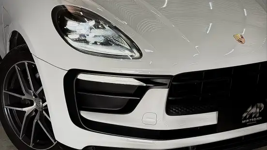 PORSCHE-MACAN-2025