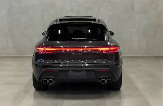 PORSCHE-MACAN-2024
