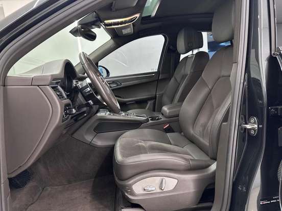PORSCHE-MACAN-2.0 16V GASOLINA 4P AUTOMÁTICO PORSCHE-MACAN-2017