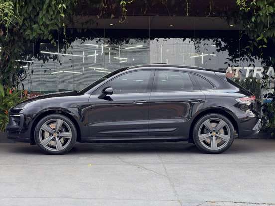 PORSCHE-MACAN-2024