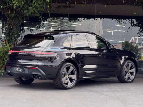 PORSCHE-MACAN-2024
