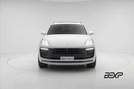 PORSCHE-MACAN-2024