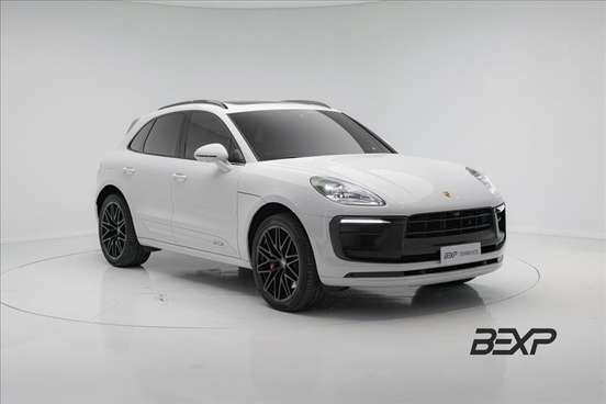PORSCHE-MACAN-2024