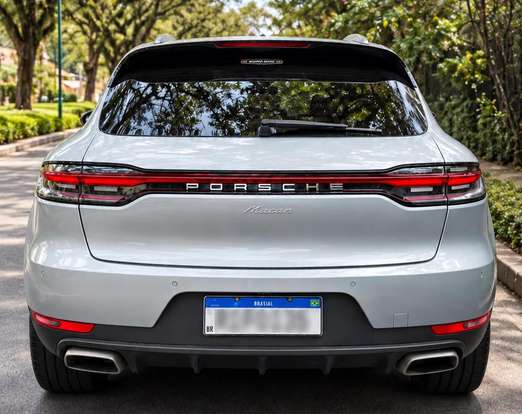 PORSCHE-MACAN-2021