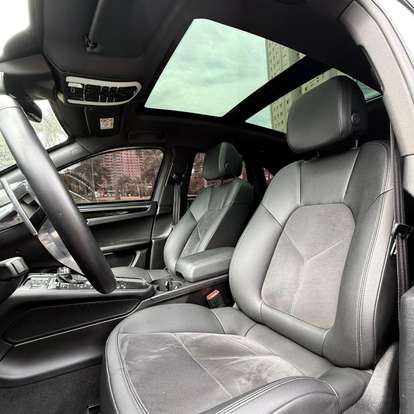 PORSCHE-MACAN-2021
