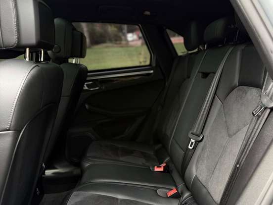 PORSCHE-MACAN-2.0 16V GASOLINA 4P AUTOMÁTICO PORSCHE-MACAN-2021