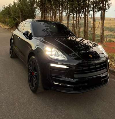 PORSCHE-MACAN-2024