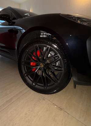 PORSCHE-MACAN-2024