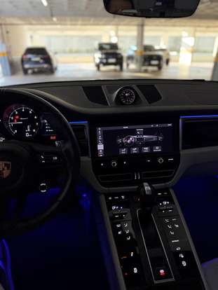 PORSCHE-MACAN-2023
