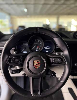 PORSCHE-MACAN-2023