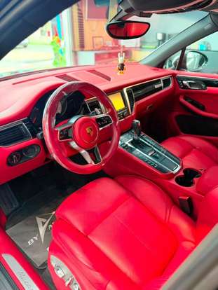 PORSCHE-MACAN-2014