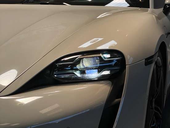 PORSCHE-TAYCAN-ELÉTRICO PORSCHE-TAYCAN-2020