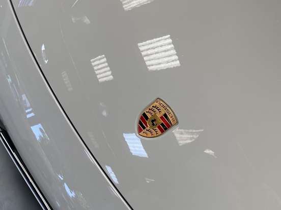 PORSCHE-TAYCAN-ELÉTRICO PORSCHE-TAYCAN-2020