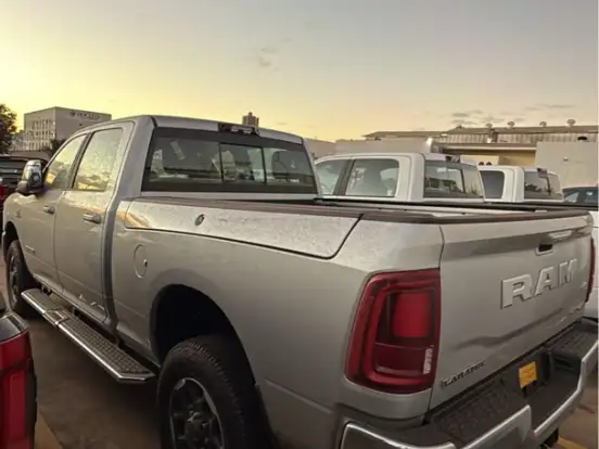 RAM-2500-6.7 I6 TURBO DIESEL LARAMIE CD 4X4 AUTOMÁTICO RAM-2500-2026