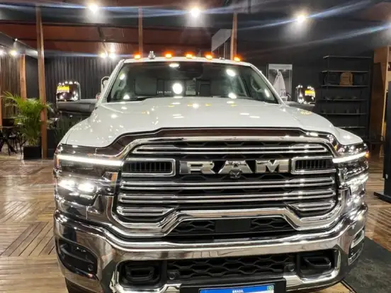 RAM-2500-6.7 I6 TURBO DIESEL LARAMIE CD 4X4 AUTOMÁTICO RAM-2500-2026