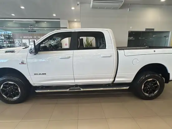 RAM-2500-6.7 I6 TURBO DIESEL LARAMIE CD 4X4 AUTOMÁTICO RAM-2500-2026