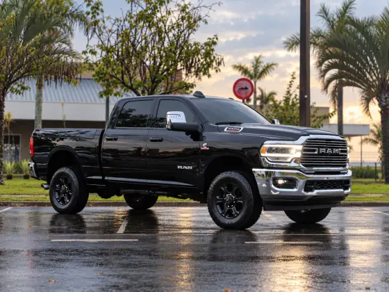 RAM 2500 6.7 I6 TURBO DIESEL LARAMIE CD 4X4 AUTOMÁTICO