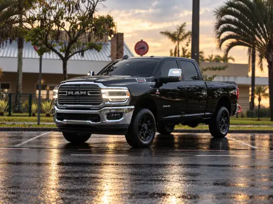 RAM-2500-6.7 I6 TURBO DIESEL LARAMIE CD 4X4 AUTOMÁTICO RAM-2500-2023