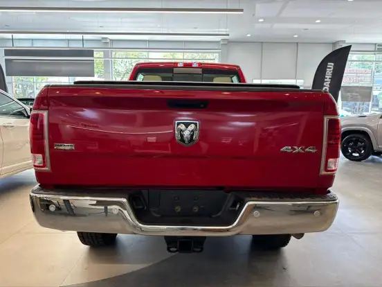 RAM-2500-6.7 LARAMIE 4X4 CD I6 TURBO DIESEL 4P AUTOMÁTICO RAM-2500-2018