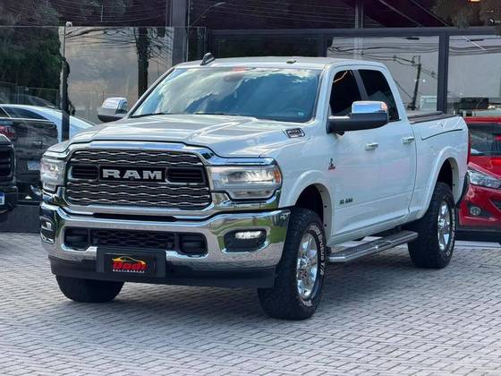 RAM 2500 6.7 I6 TURBO DIESEL LARAMIE CD 4X4 AUTOMÁTICO