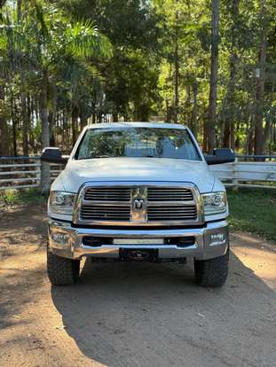 RAM-2500-6.7 LARAMIE 4X4 CD I6 TURBO DIESEL 4P AUTOMÁTICO RAM-2500-2012
