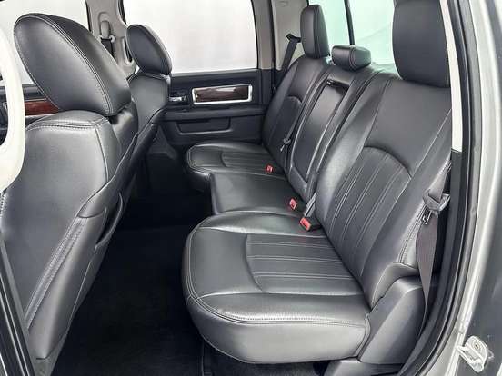 RAM-2500-6.7 LARAMIE 4X4 CD I6 TURBO DIESEL 4P AUTOMÁTICO RAM-2500-2012