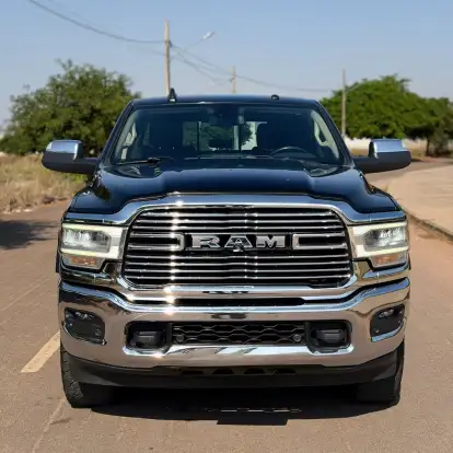 RAM-3500-6.7 I6 TURBO DIESEL LARAMIE NIGHT EDITION CD 4X4 AUTOMÁTICO RAM-3500-2022