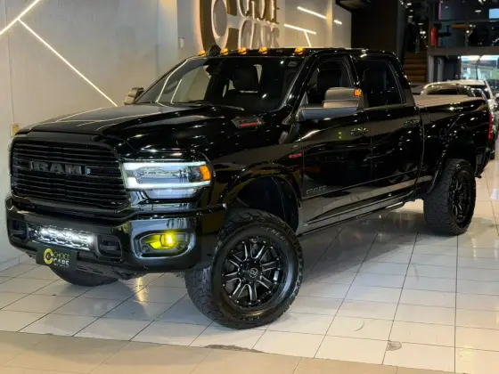 RAM 3500 6.7 I6 TURBO DIESEL LARAMIE NIGHT EDITION CD 4X4  AUTOMÁTICO