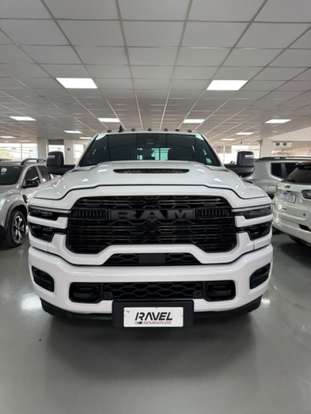 RAM-3500-6.7 I6 TURBO DIESEL LARAMIE NIGHT EDITION CD 4X4 AUTOMÁTICO RAM-3500-2026