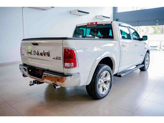 RAM-CLASSIC-5.7 V8 GASOLINA LARAMIE CD 4X4 AUTOMÁTICO RAM-CLASSIC-2023