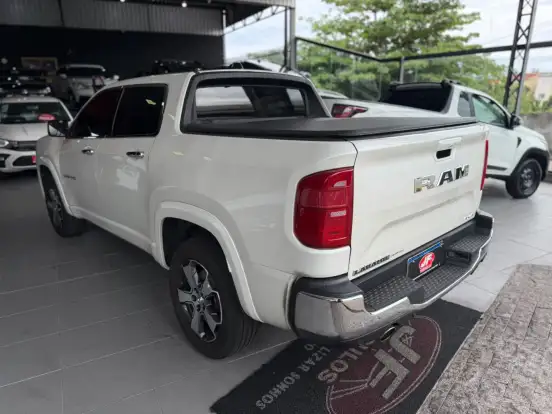 RAM-RAMPAGE-2.0 HURRICANE 4 TURBO GASOLINA LARAMIE 4X4 AUTOMÁTICO RAM-RAMPAGE-2024