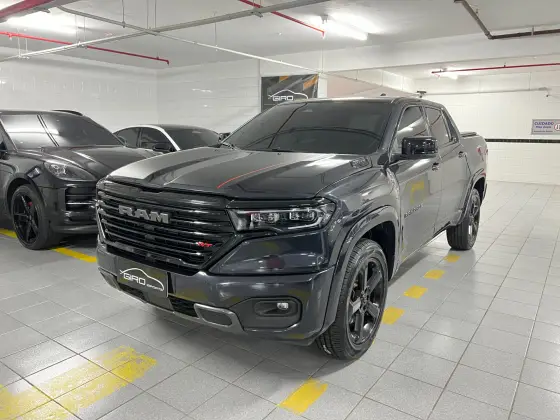 RAM RAMPAGE 2.0 HURRICANE 4 TURBO GASOLINA R/T 4X4 AUTOMÁTICO