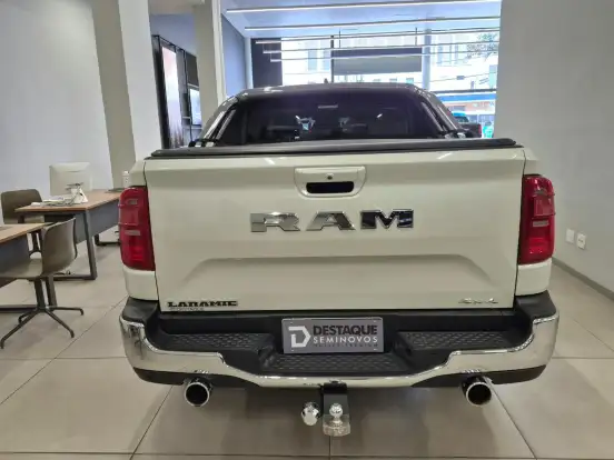 RAM-RAMPAGE-2.0 TURBO DIESEL LARAMIE 4X4 AUTOMÁTICO RAM-RAMPAGE-2024