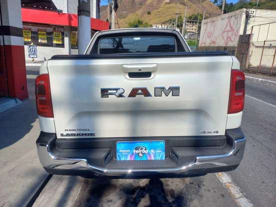RAM-RAMPAGE-2.0 TURBO DIESEL LARAMIE 4X4 AUTOMÁTICO RAM-RAMPAGE-2023