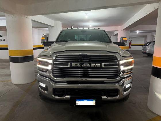 RAM 2500 6.7 I6 TURBO DIESEL LARAMIE CD 4X4 AUTOMÁTICO