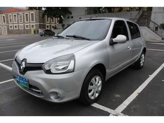 RENAULT-CLIO-2016