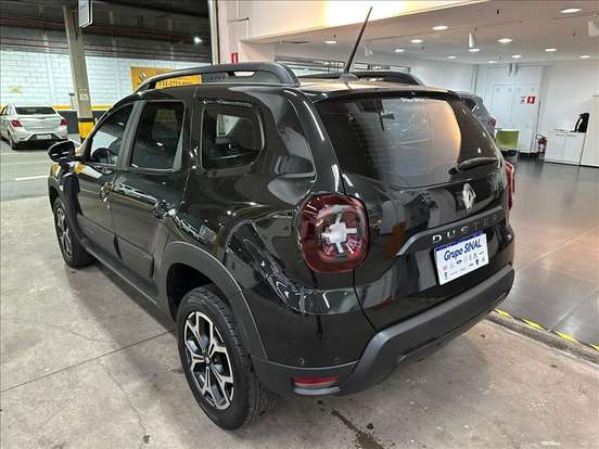 RENAULT-DUSTER-2022
