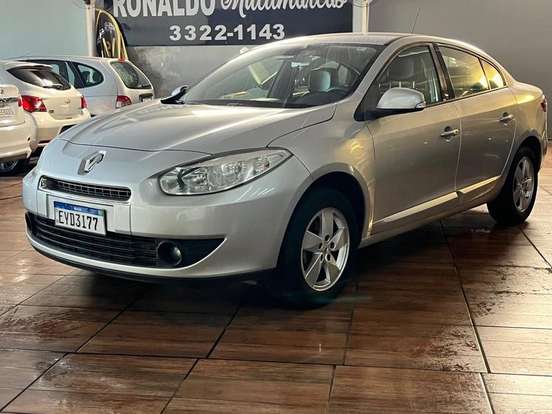 RENAULT-FLUENCE-2.0 DYNAMIQUE 16V FLEX 4P AUTOMÁTICO RENAULT-FLUENCE-2011