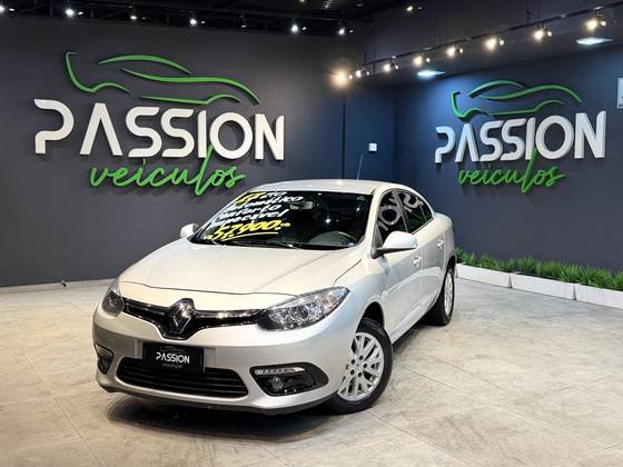 RENAULT FLUENCE 2.0 DYNAMIQUE PLUS 16V FLEX 4P AUTOMÁTICO