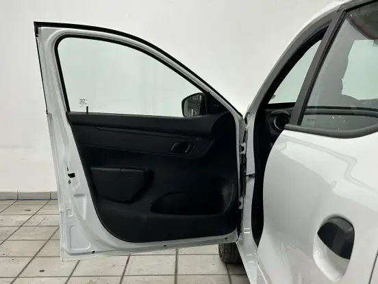 RENAULT-KWID-2024